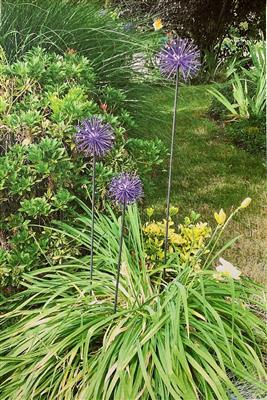 Image_Flower Yard Art - Purple and white color blooms